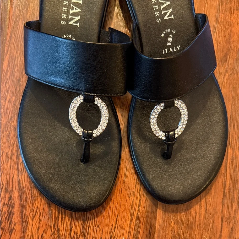Italian Shoemakers Black Sandals with Sparkling Silver Detail Size 8 - Picture 5 of 6